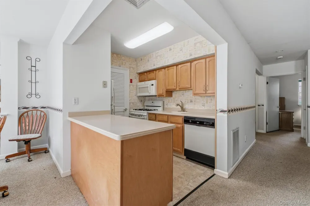1002 Washington Green #AG2 New Windsor, NY 12553