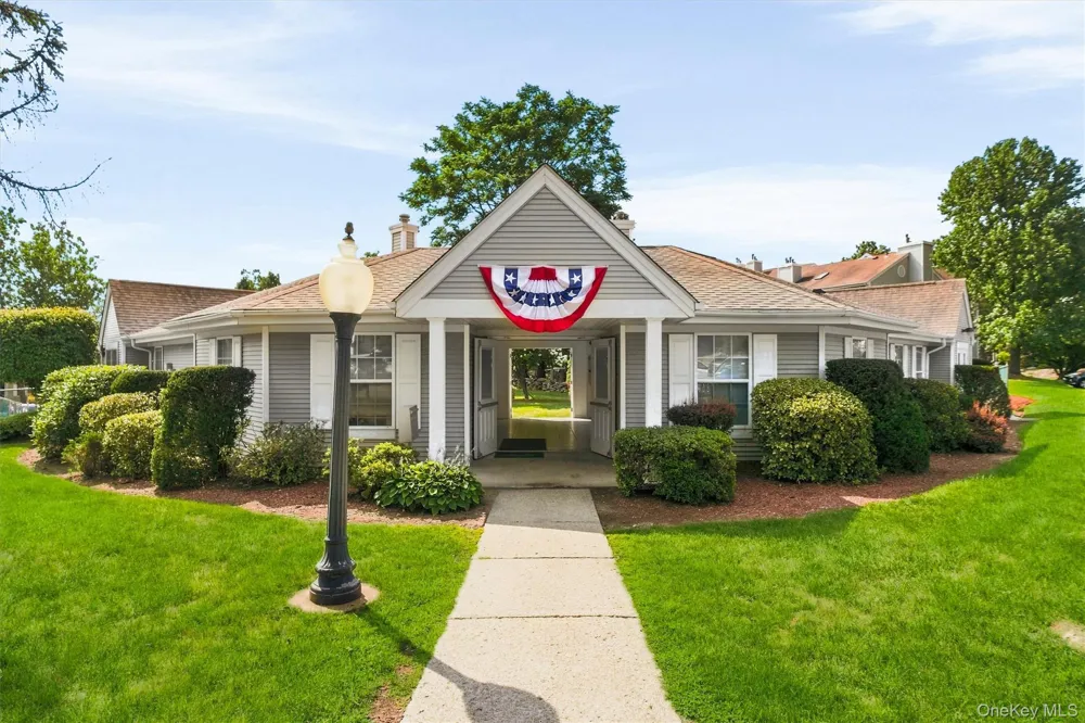 1002 Washington Green #AG2 New Windsor, NY 12553