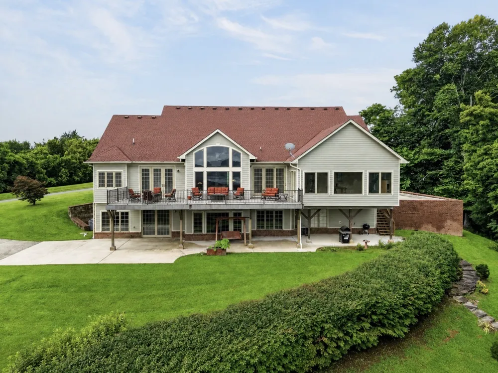 4635 Coconut Ridge Rd Smithville, TN 37166