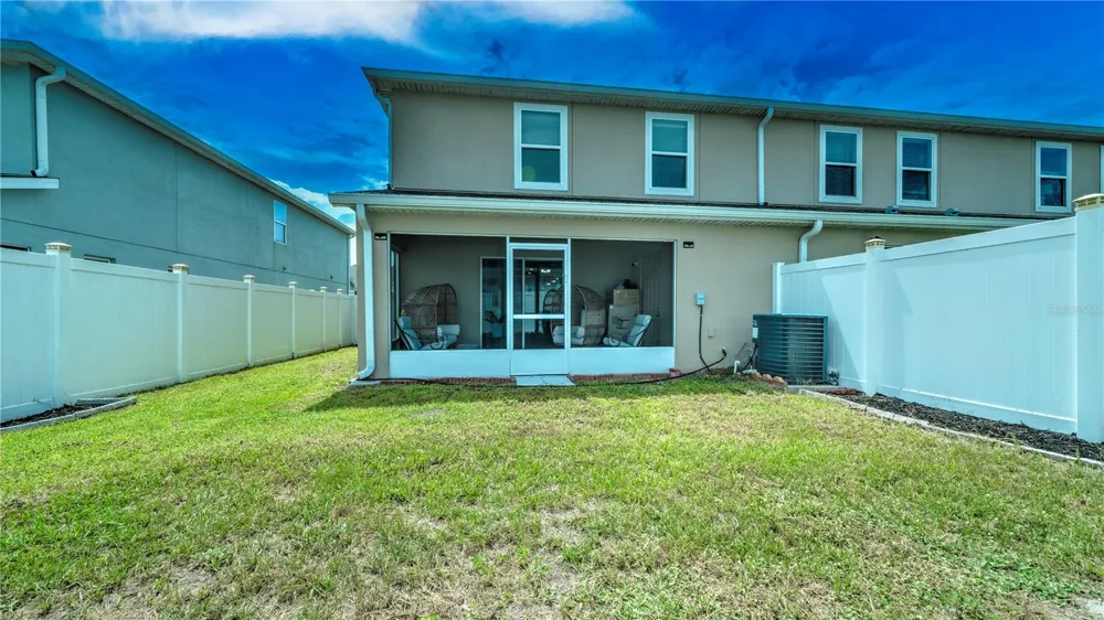 2933 FIELDWOOD CIRCLE St Cloud, FL 34772