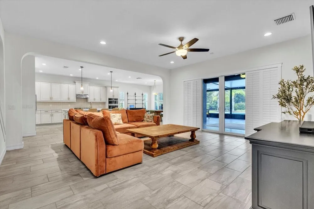17923 BARN CLOSE DRIVE Lutz, FL 33559