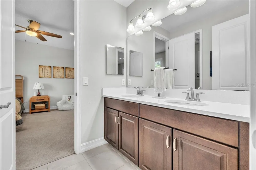 17923 BARN CLOSE DRIVE Lutz, FL 33559