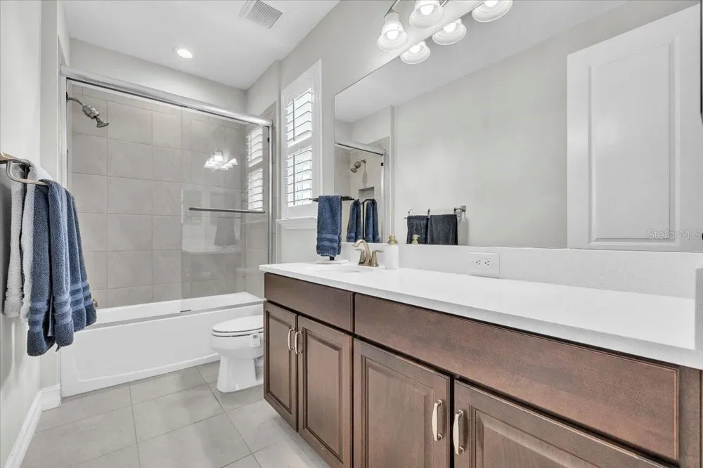 17923 BARN CLOSE DRIVE Lutz, FL 33559