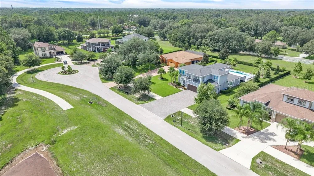 17923 BARN CLOSE DRIVE Lutz, FL 33559