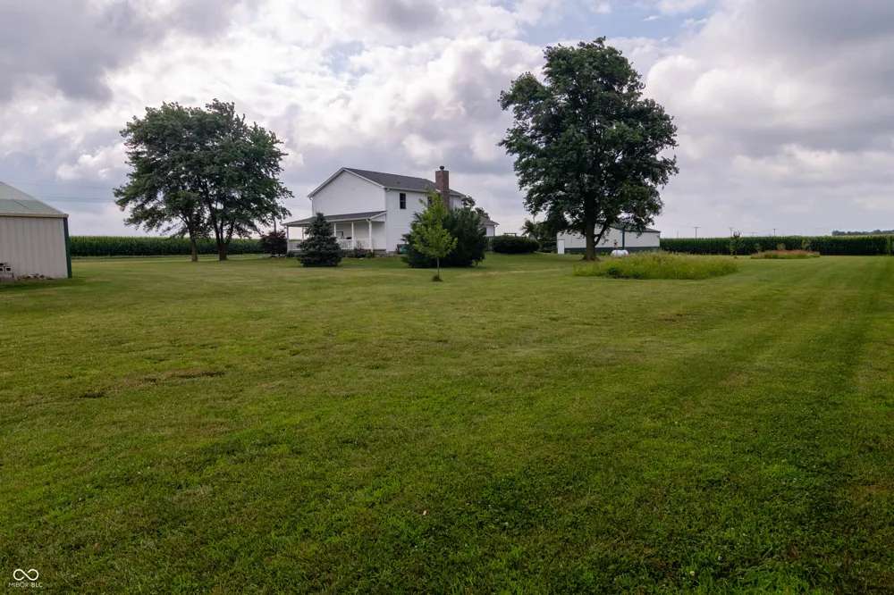 7670 200 East Lebanon, IN 46052