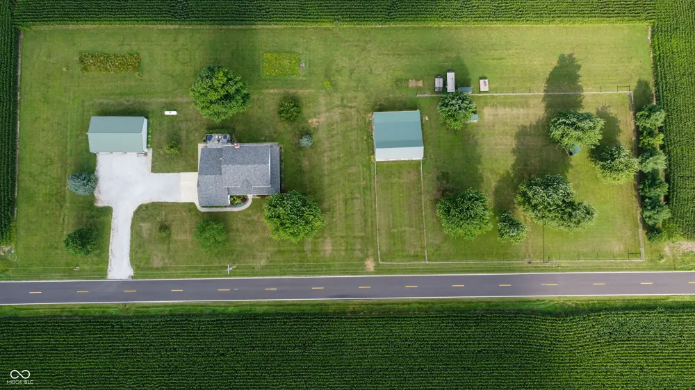 7670 200 East Lebanon, IN 46052