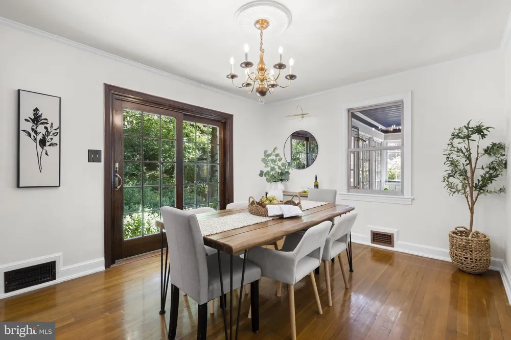 505 THAYER AVENUE Silver Spring, MD 20910