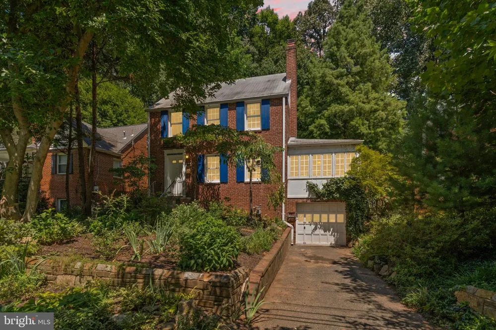 505 THAYER AVENUE Silver Spring, MD 20910