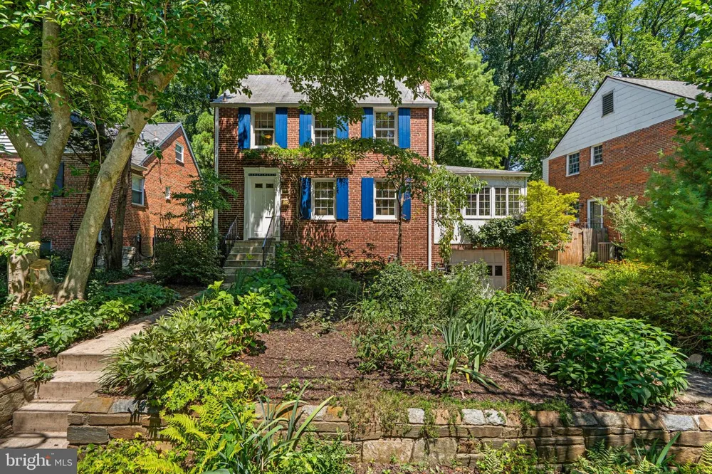 505 THAYER AVENUE Silver Spring, MD 20910