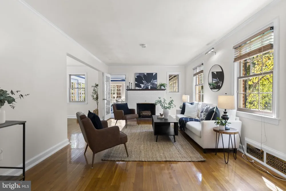 505 THAYER AVENUE Silver Spring, MD 20910