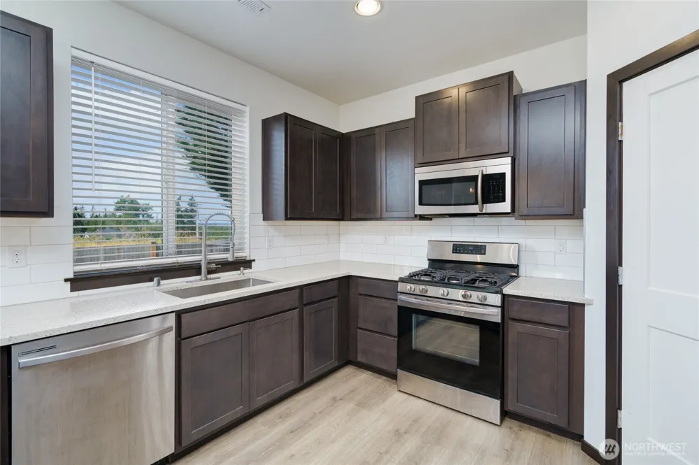 3346 Inverness Street Mount Vernon, WA 98273