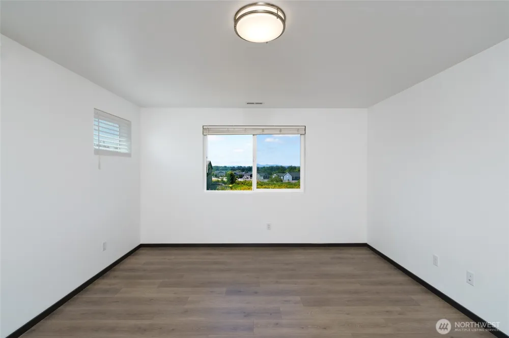 3346 Inverness Street Mount Vernon, WA 98273