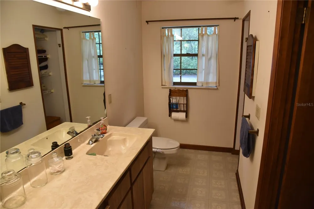 8650 NW 136TH AVENUE Chiefland, FL 32626