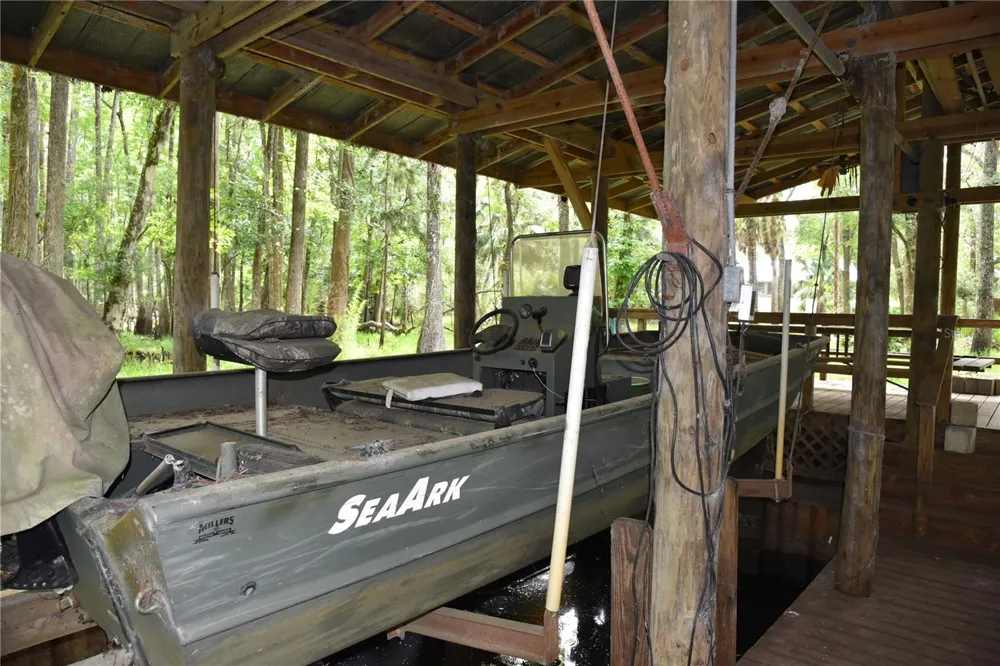 8650 NW 136TH AVENUE Chiefland, FL 32626