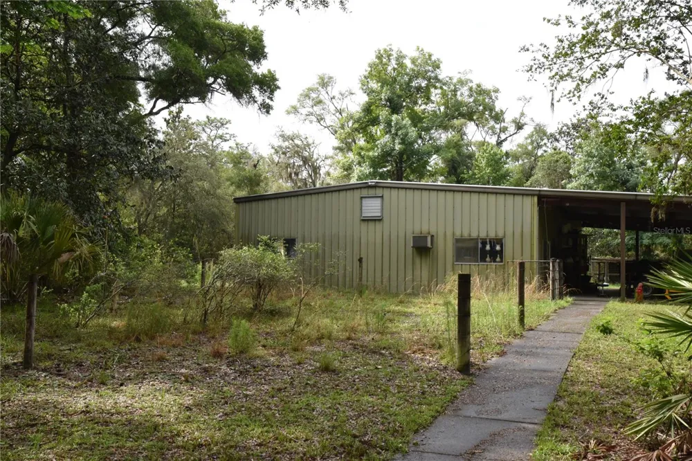 8650 NW 136TH AVENUE Chiefland, FL 32626