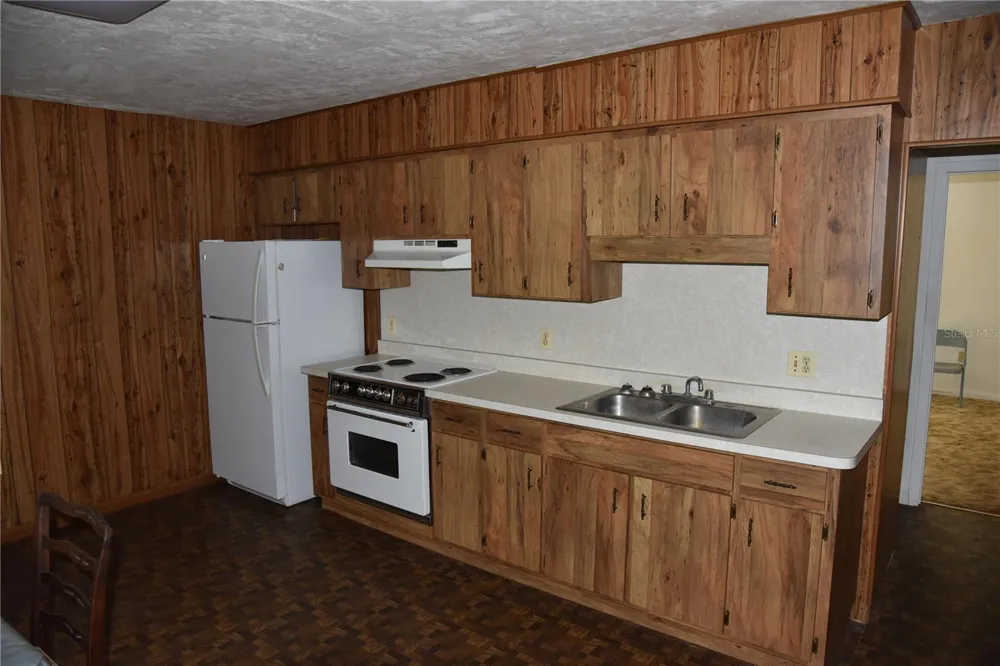 8650 NW 136TH AVENUE Chiefland, FL 32626