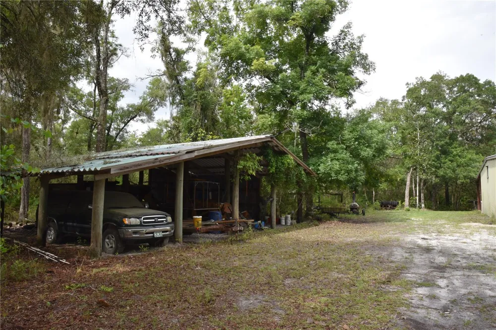 8650 NW 136TH AVENUE Chiefland, FL 32626