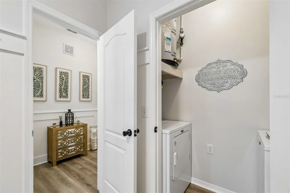 1640 VILLA CAPRI CIRCLE #208 Odessa, FL 33556