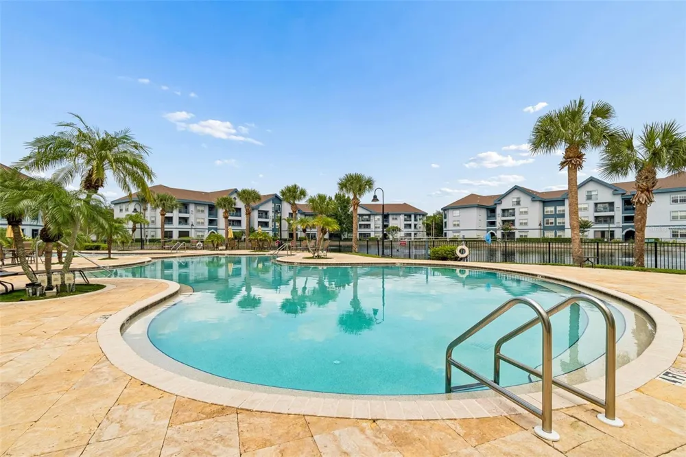 1640 VILLA CAPRI CIRCLE #208 Odessa, FL 33556