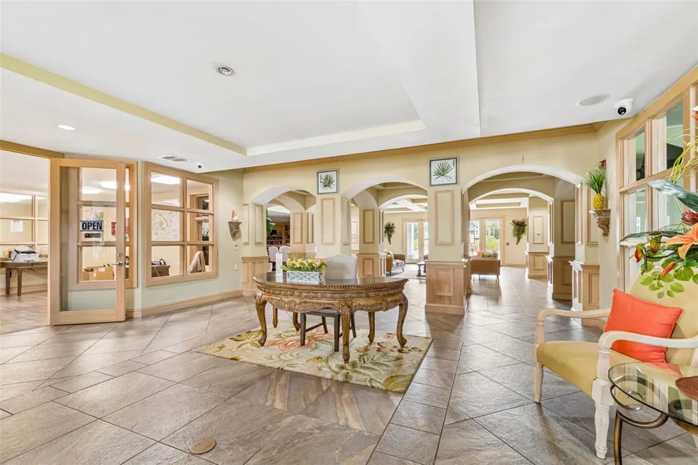 1640 VILLA CAPRI CIRCLE #208 Odessa, FL 33556