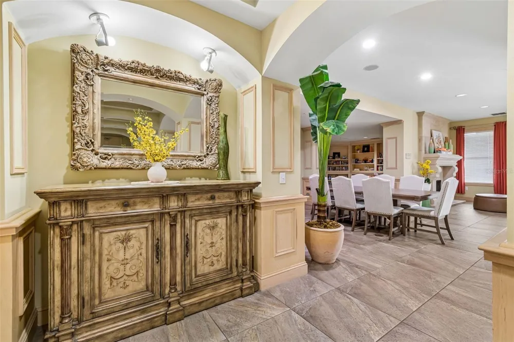 1640 VILLA CAPRI CIRCLE #208 Odessa, FL 33556