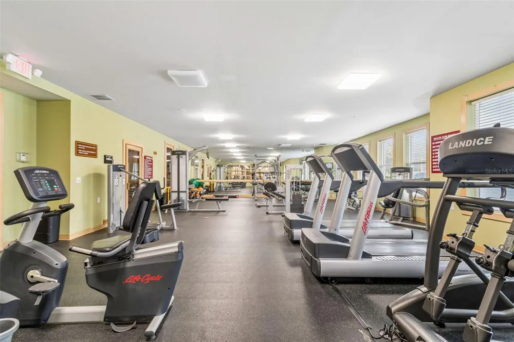 1640 VILLA CAPRI CIRCLE #208 Odessa, FL 33556