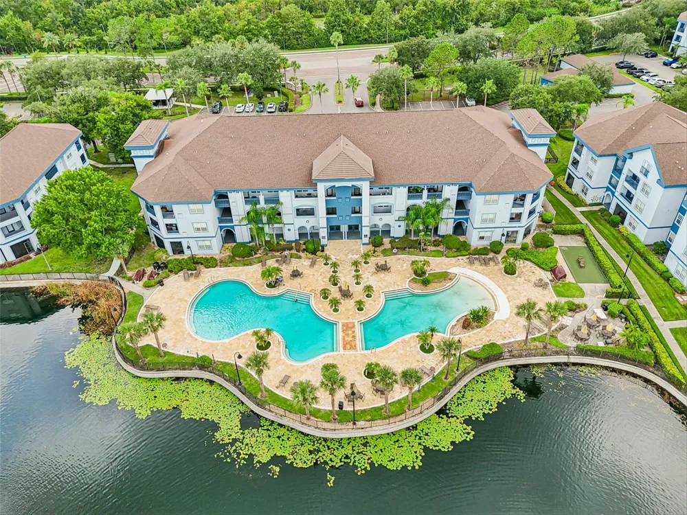 1640 VILLA CAPRI CIRCLE #208 Odessa, FL 33556