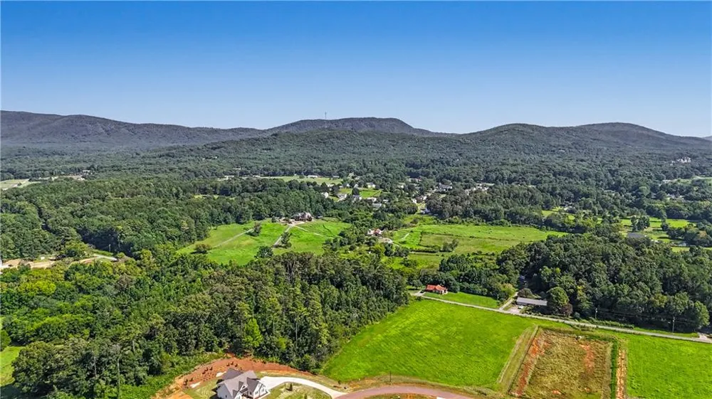 120 Palisade Drive Rydal, GA 30171
