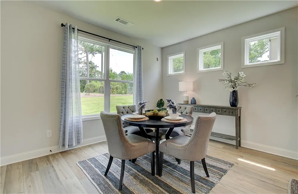 97 Avian Way Auburn, GA 30011