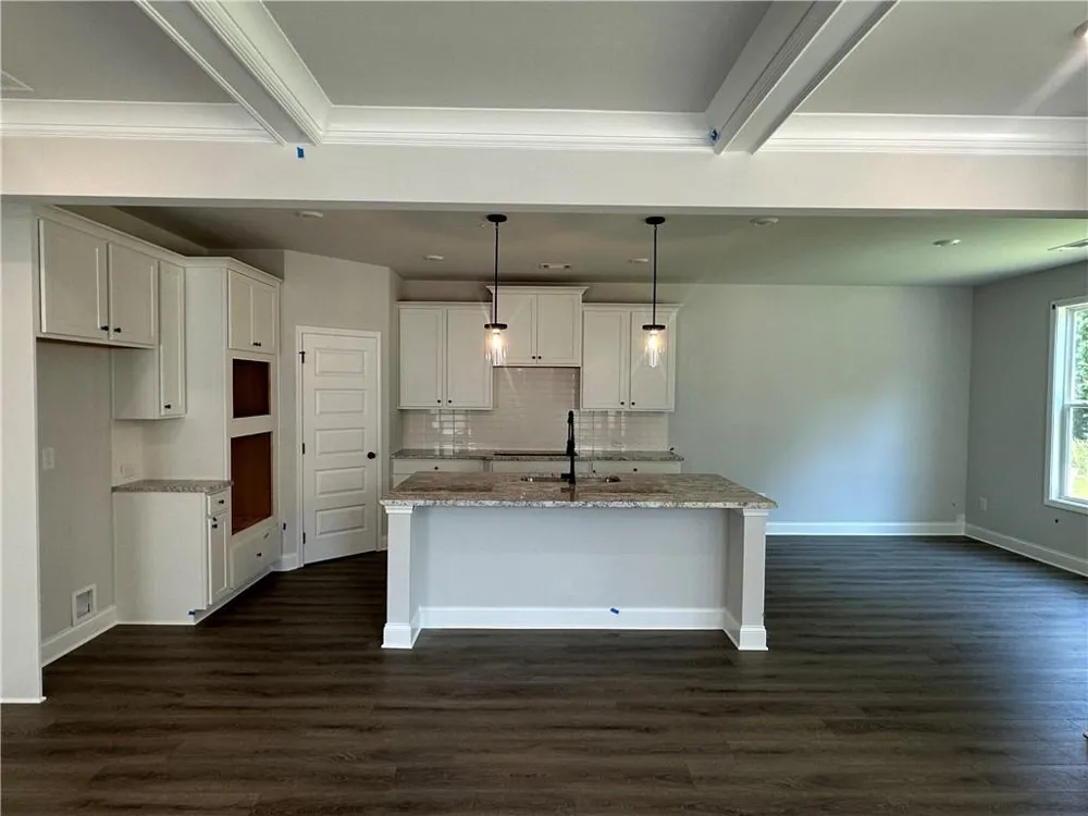 97 Avian Way Auburn, GA 30011