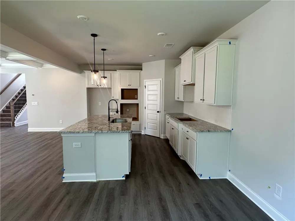 97 Avian Way Auburn, GA 30011