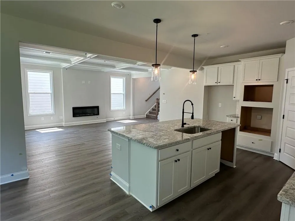 97 Avian Way Auburn, GA 30011