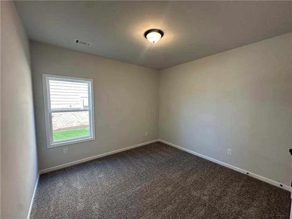 97 Avian Way Auburn, GA 30011