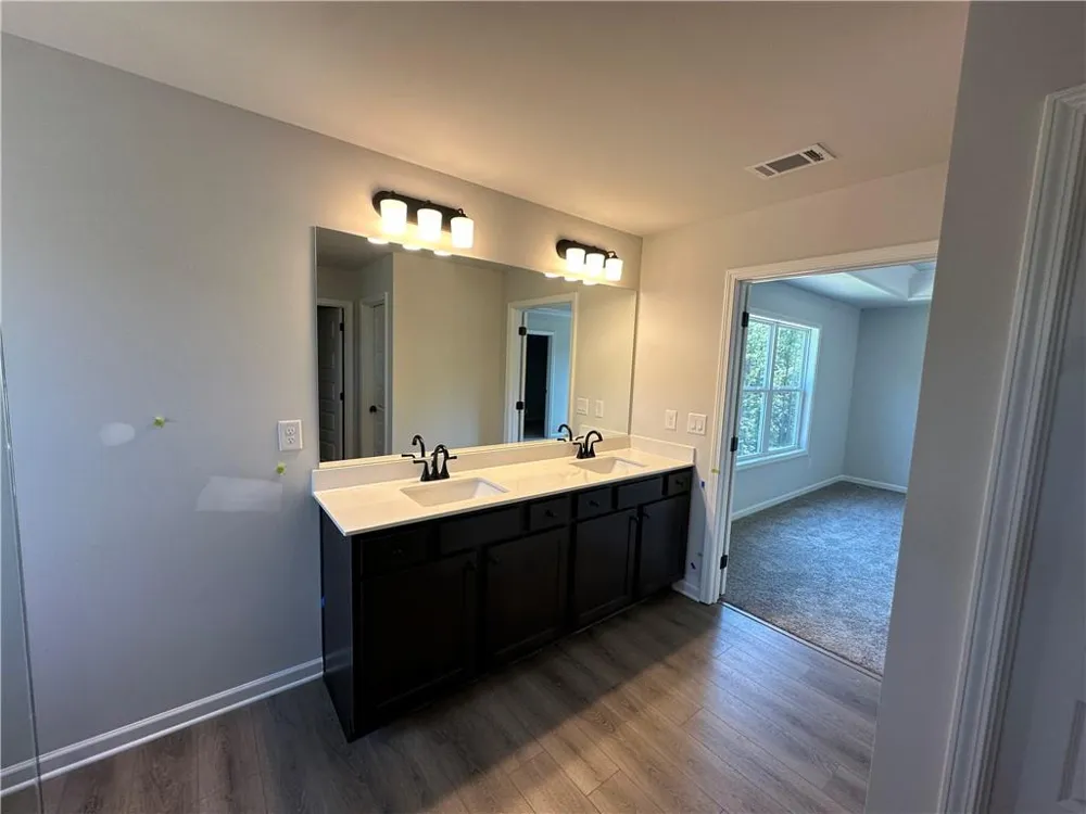 97 Avian Way Auburn, GA 30011