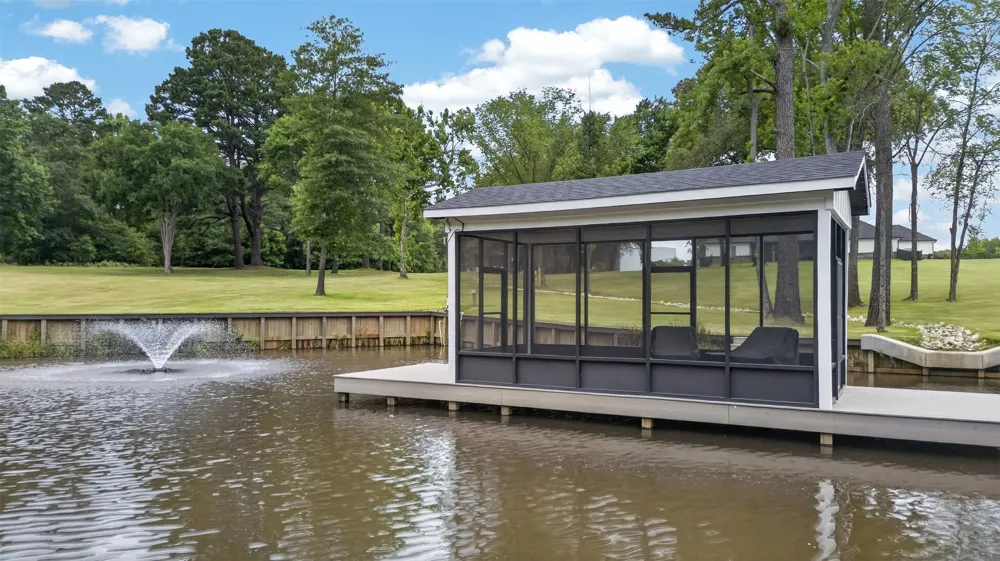 10255 County Road 137 Flint, TX 75762