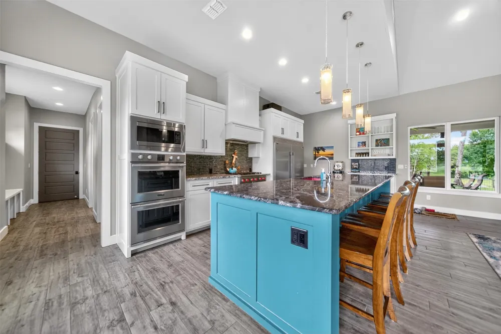 10255 County Road 137 Flint, TX 75762