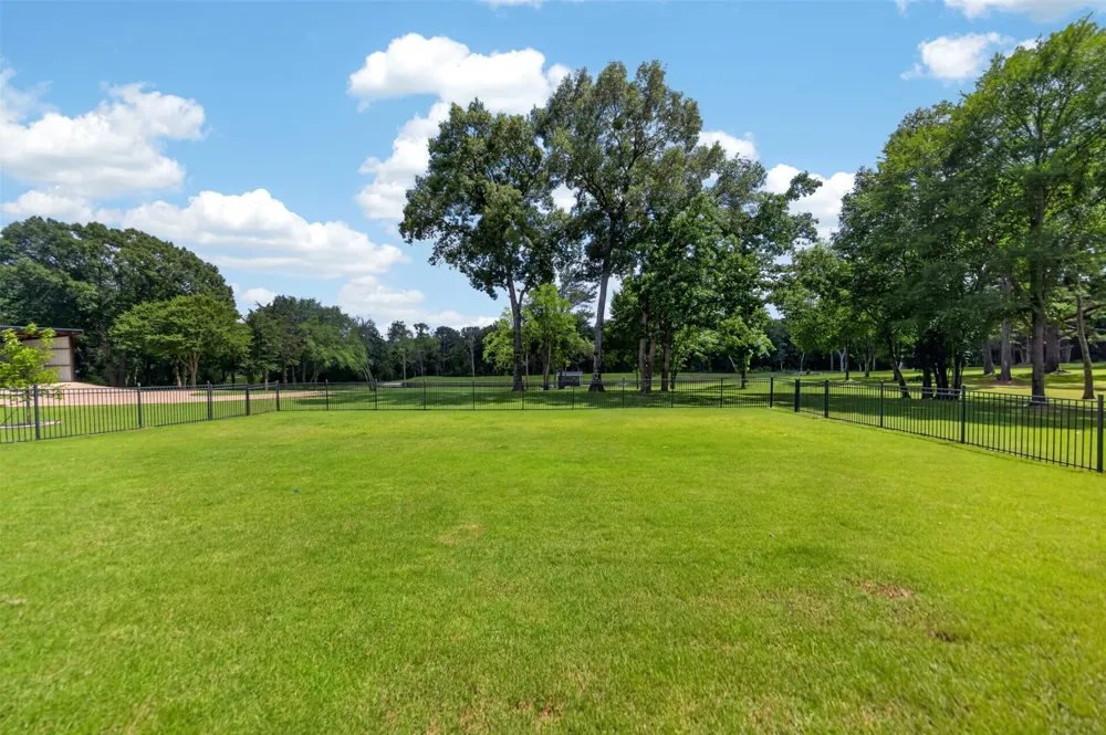 10255 County Road 137 Flint, TX 75762