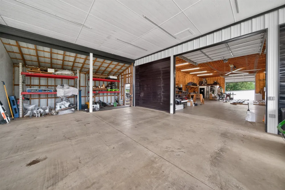 10255 County Road 137 Flint, TX 75762