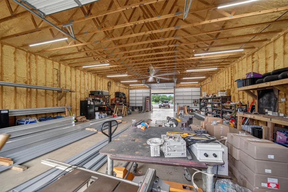 10255 County Road 137 Flint, TX 75762