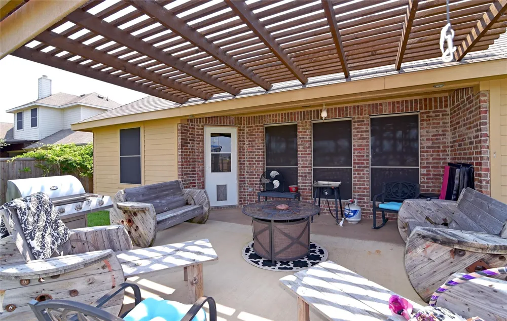122 Chinaberry Trail Forney, TX 75126