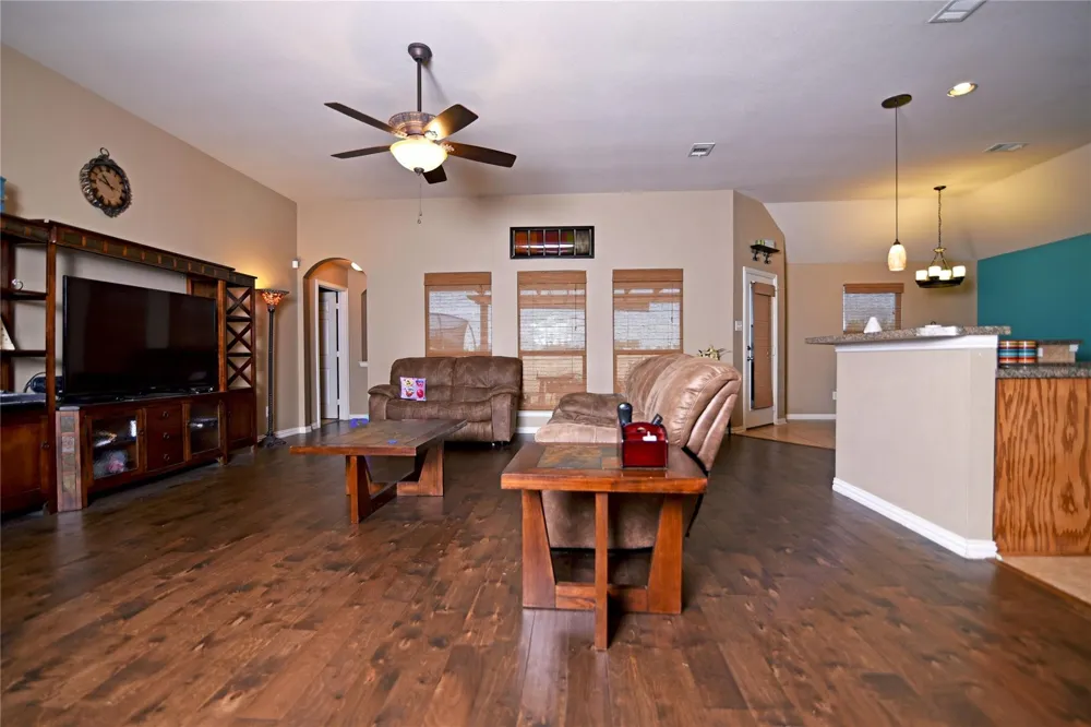 122 Chinaberry Trail Forney, TX 75126