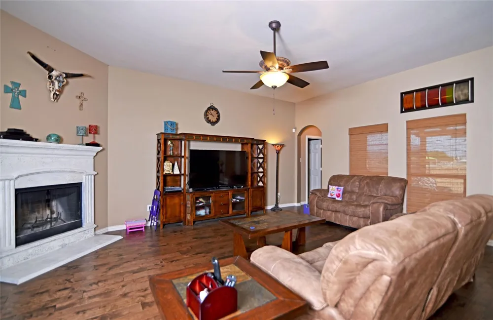122 Chinaberry Trail Forney, TX 75126