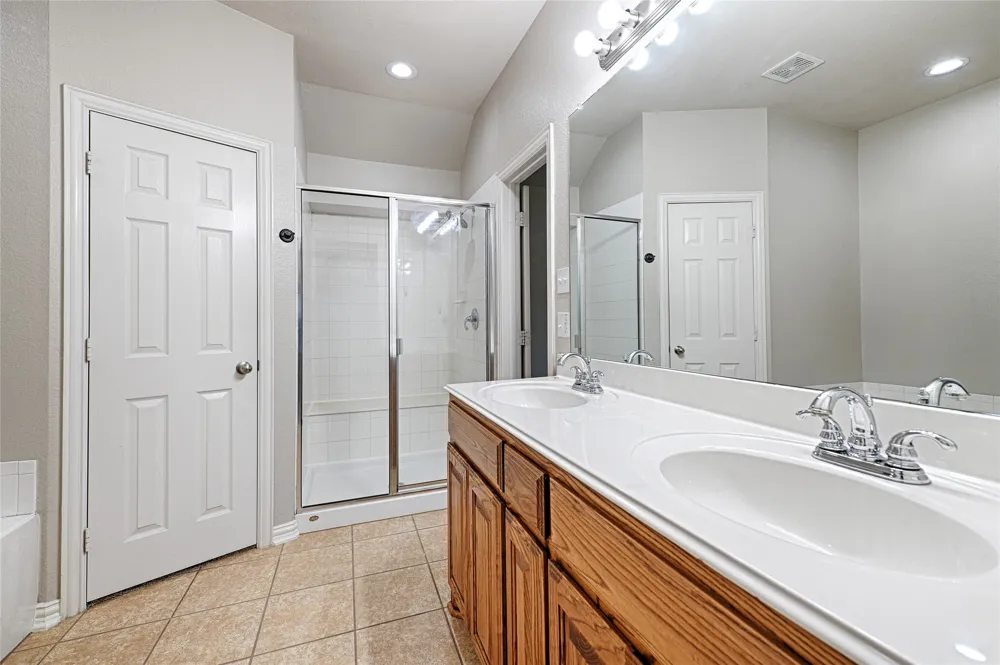 122 Chinaberry Trail Forney, TX 75126