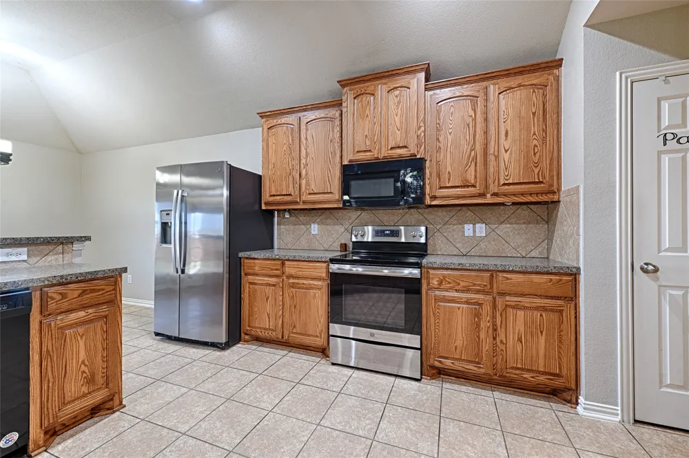 122 Chinaberry Trail Forney, TX 75126