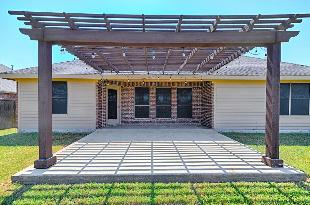 122 Chinaberry Trail Forney, TX 75126