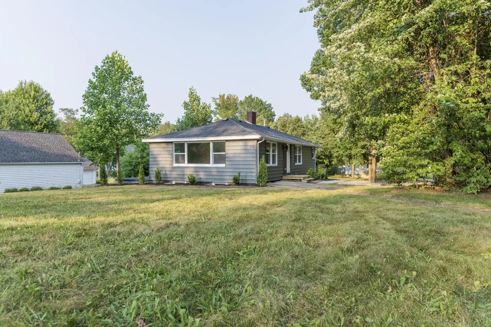 512 Green Street Dowagiac, MI 49047