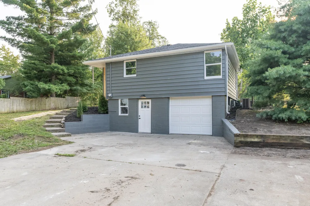 512 Green Street Dowagiac, MI 49047