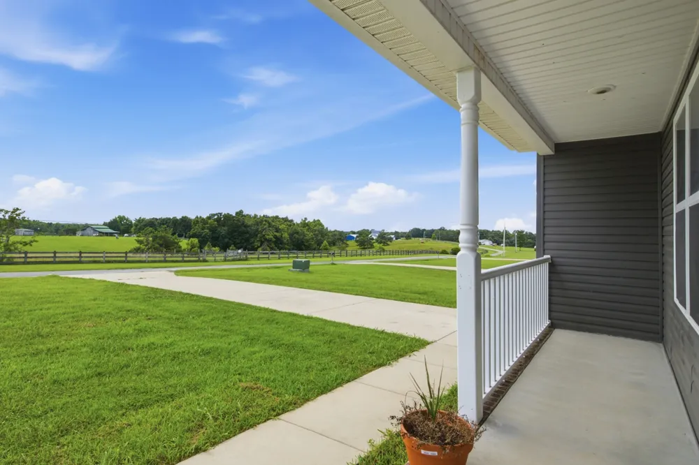 450 N Point Dr Summertown, TN 38483