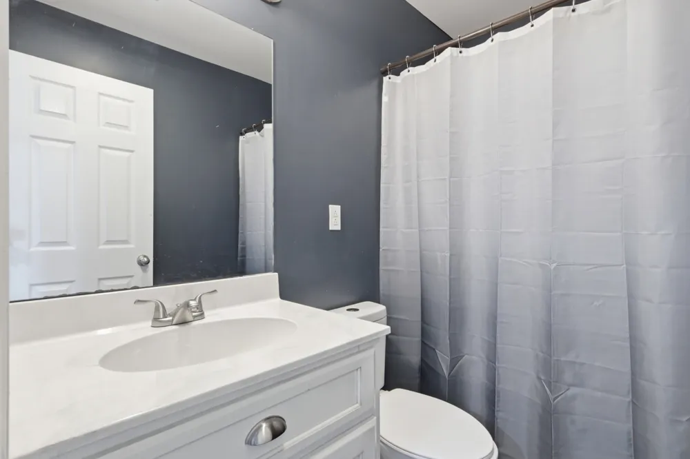 450 N Point Dr Summertown, TN 38483