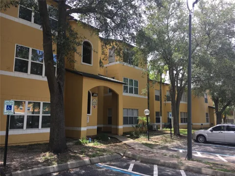 4512 COMMANDER DRIVE #1725